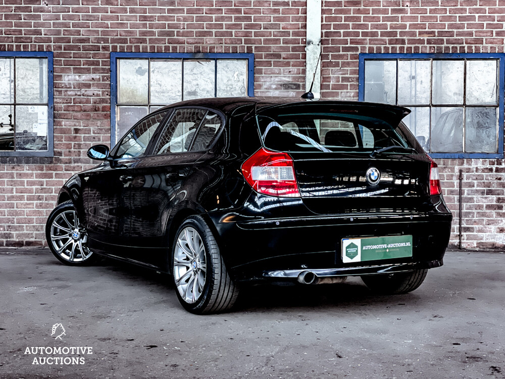 BMW 116i High Executive 116hp 2005 1-Series, 75-RK-JD.