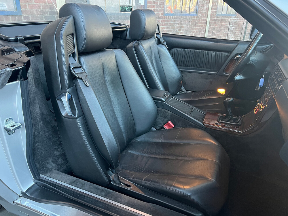 Mercedes Benz SL280 R129 SL Class 193hp 1995.