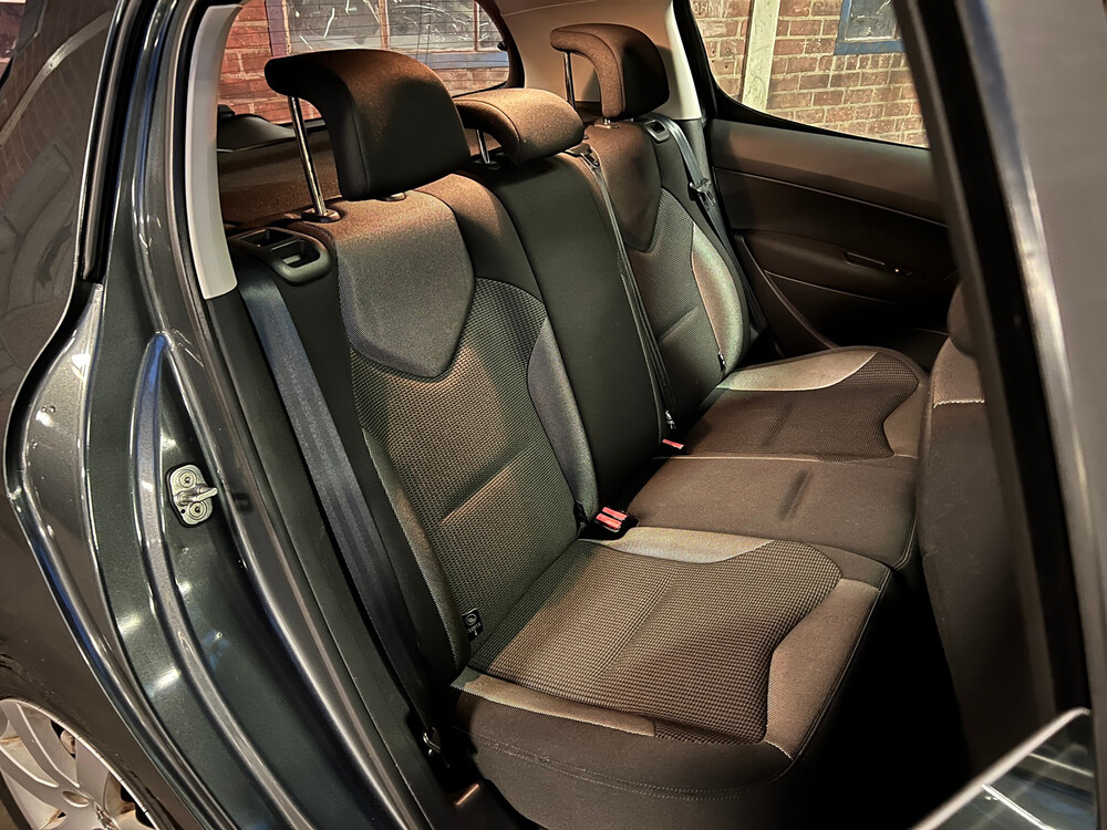 Peugeot 308 1.6 VTi XS 120 PS 2008, 17-ZL-XF.