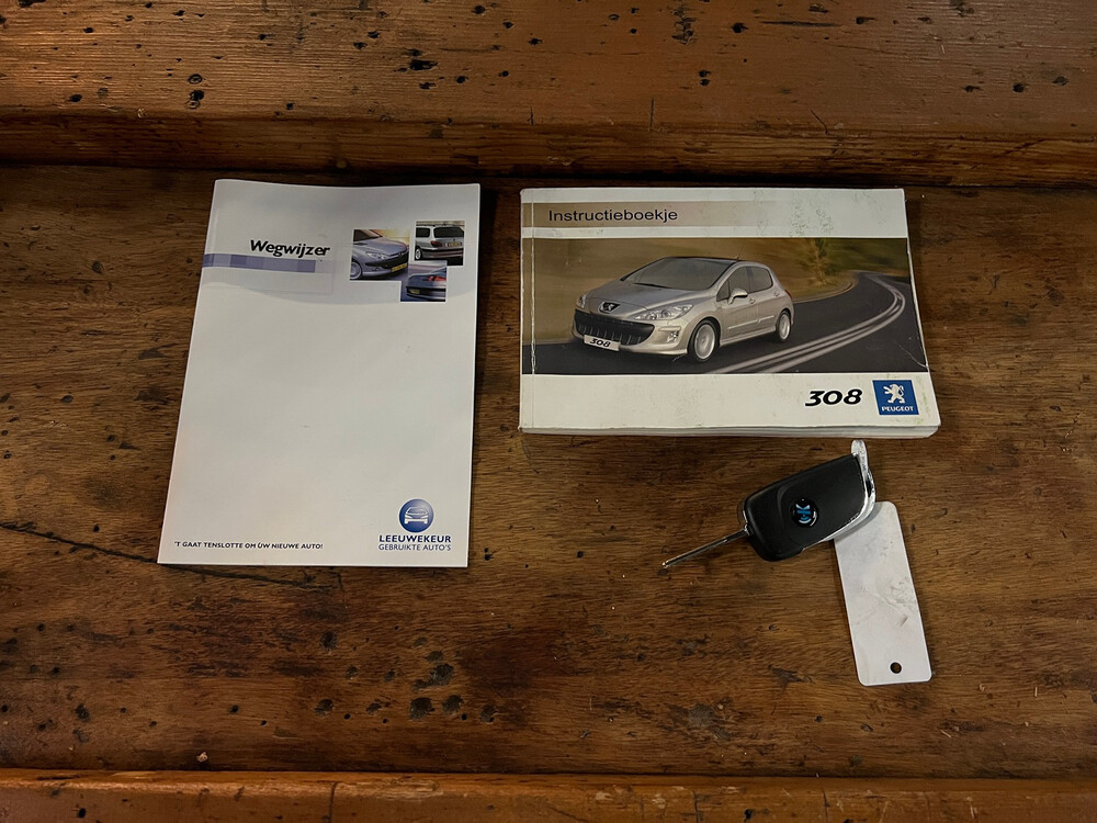 Peugeot 308 1.6 VTi XS 120 PS 2008, 17-ZL-XF.