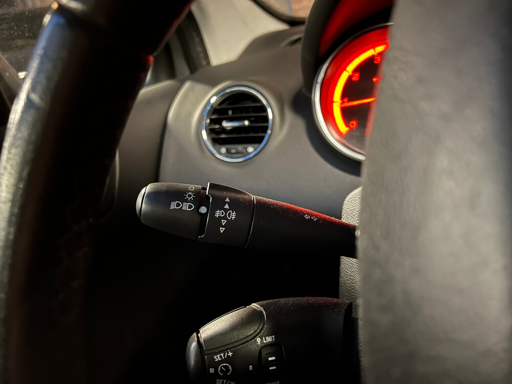 Peugeot 308 1.6 VTi XS 120hp 2008, 17-ZL-XF.