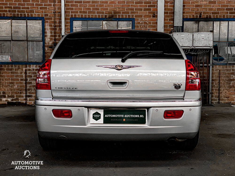 Chrysler 300C Touring 3.5 V6 AWD 249hp 2005, H-434-PX.