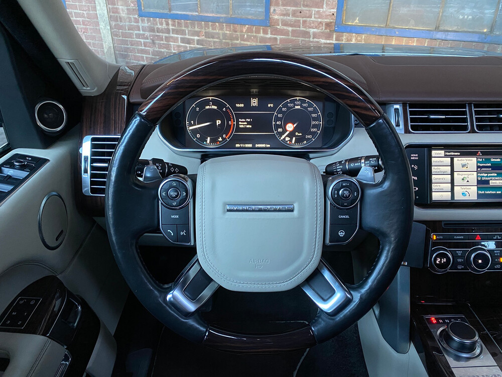Land Rover Range Rover 4.4 SDV8 Autobiography 339pk 2014, 6-THV-70