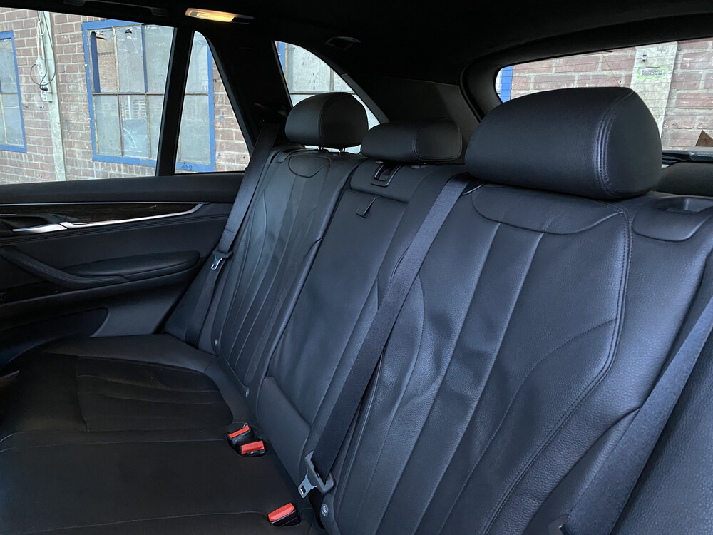 BMW X5 xDrive30d High Executive 258pk 2016, NJ-528-R