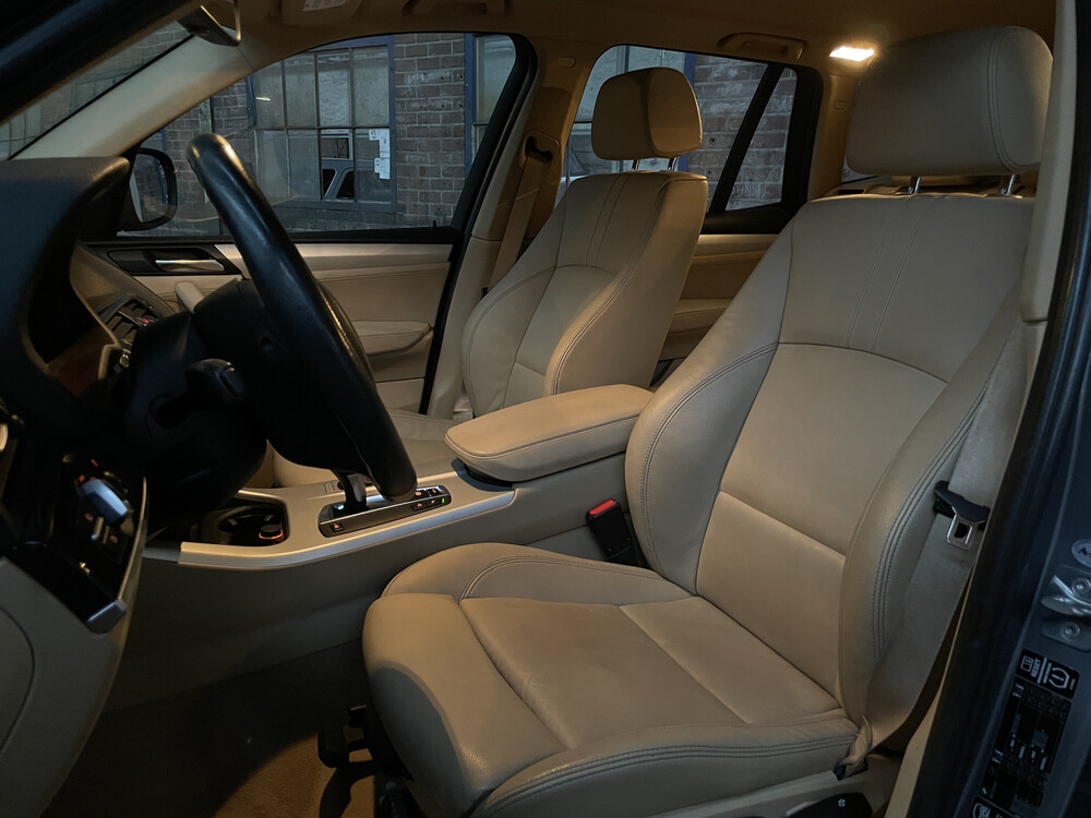 BMW X3 xDrive20i High Executive 184pk 2012 -Org. NL-, 98-XBF-2