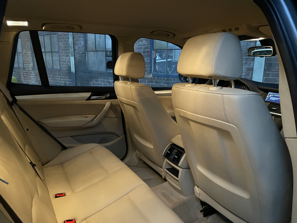 BMW X3 xDrive20i High Executive 184pk 2012 -Org. NL-, 98-XBF-2