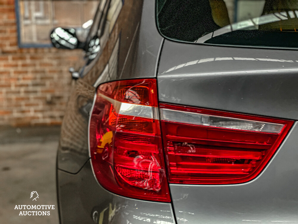 BMW X3 xDrive20i High Executive 184pk 2012 -Org. NL-, 98-XBF-2