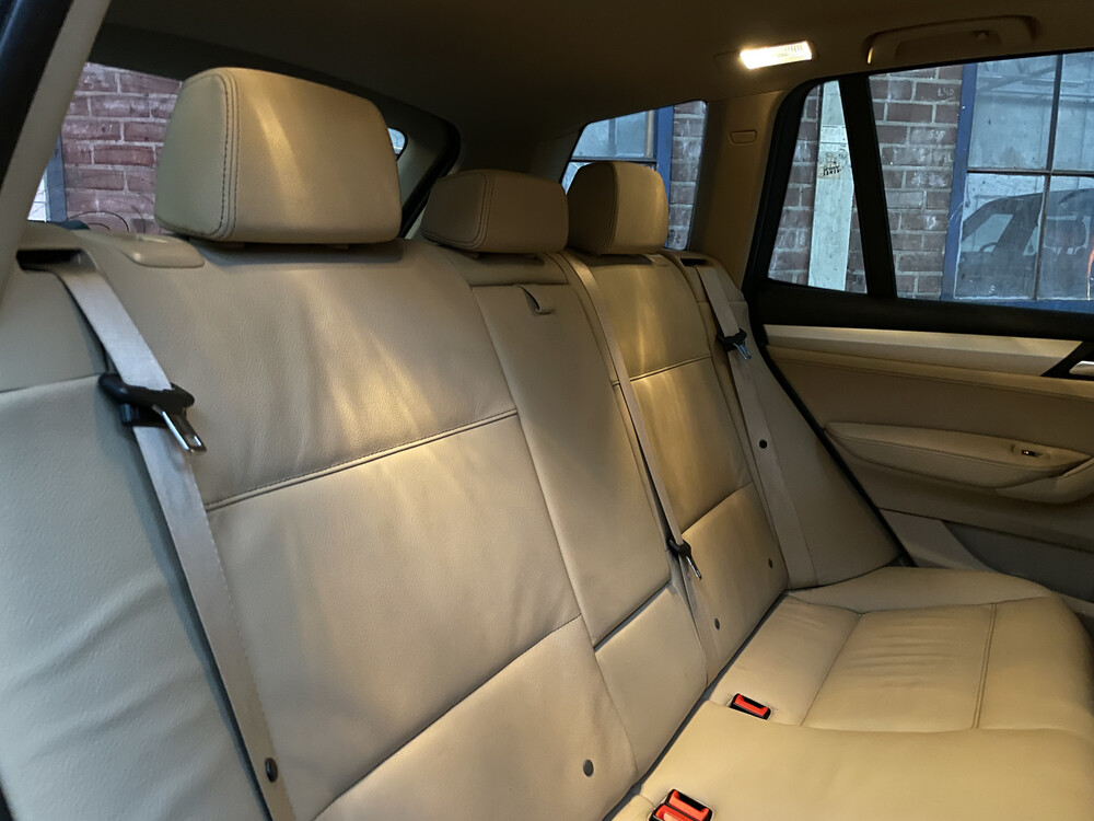 BMW X3 xDrive20i High Executive 184pk 2012 -Org. NL-, 98-XBF-2