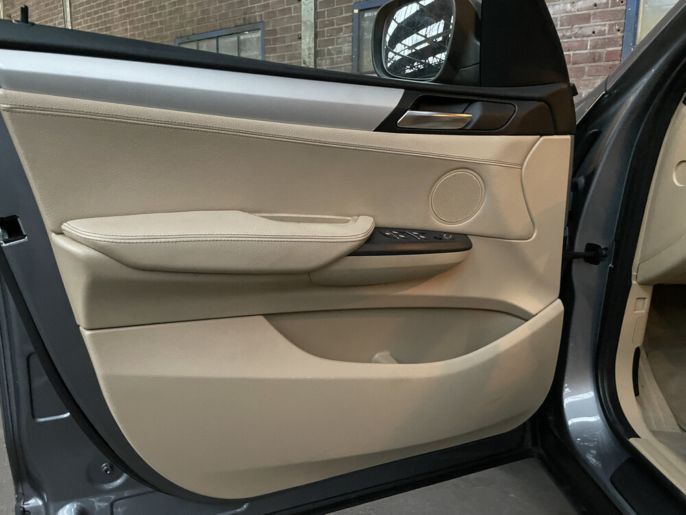 BMW X3 xDrive20i High Executive 184pk 2012 -Org. NL-, 98-XBF-2