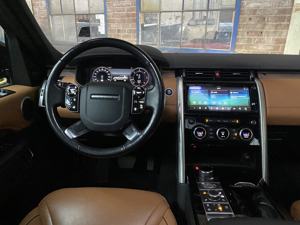 Land Rover Discovery 3.0 SD6 HSE Luxury 7-PERSOONS 306pk 2018, G-901-ZV