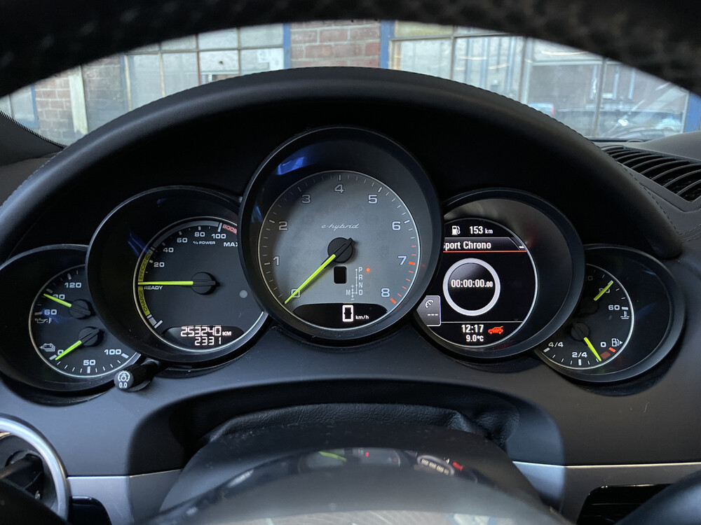 Porsche Cayenne S E-Hybrid 3.0 SportChrono 416pk 2015 -Org. NL-, HN-967-X