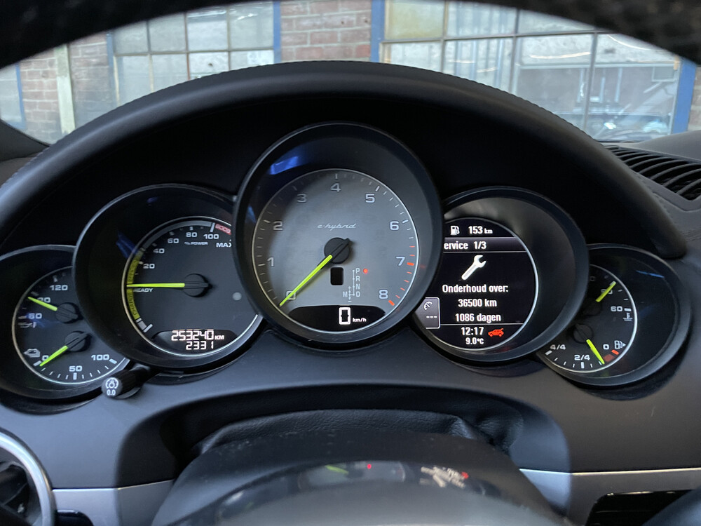 Porsche Cayenne S E-Hybrid 3.0 SportChrono 416pk 2015 -Org. NL-, HN-967-X