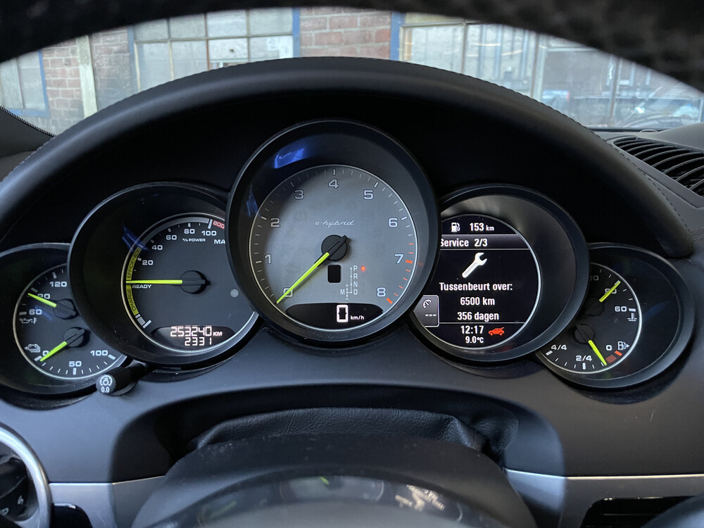 Porsche Cayenne S E-Hybrid 3.0 SportChrono 416pk 2015 -Org. NL-, HN-967-X