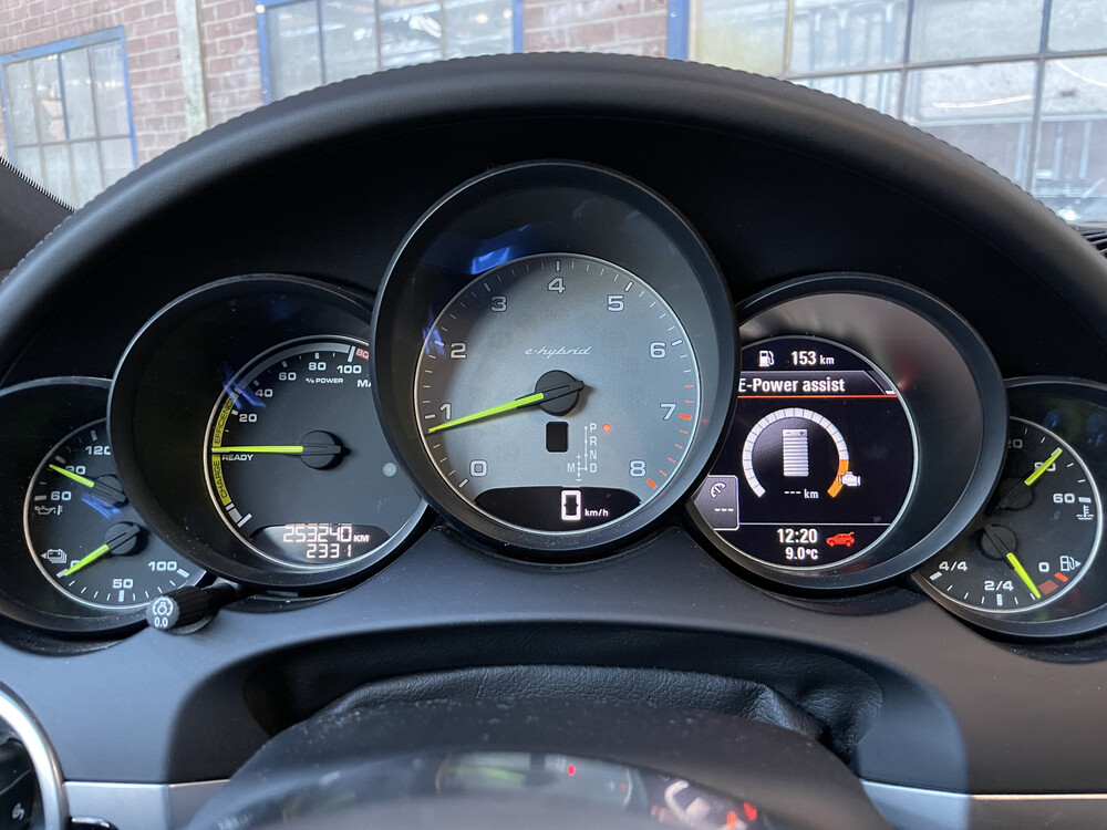 Porsche Cayenne S E-Hybrid 3.0 SportChrono 416pk 2015 -Org. NL-, HN-967-X