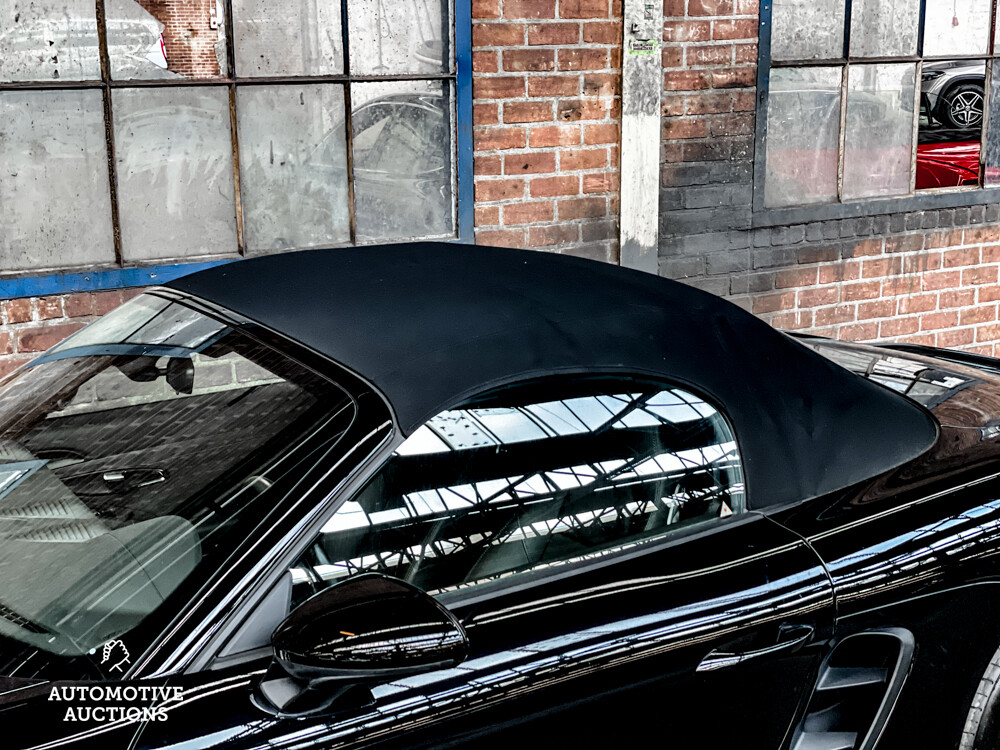 Porsche 718 Boxster 2.0  NIEUW-Model 299pk 2016, J-274-LJ