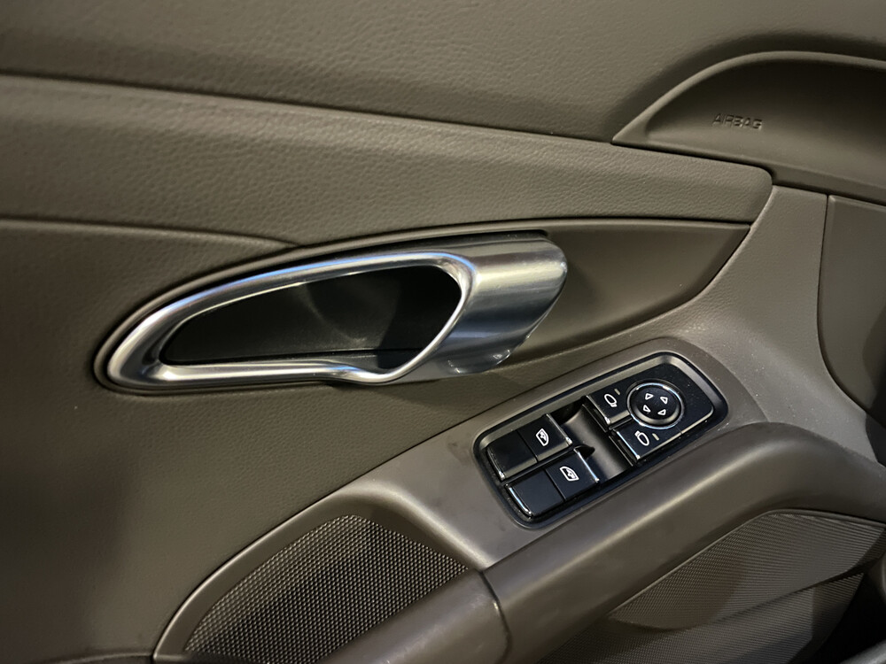 Porsche 718 Boxster 2.0  NIEUW-Model 299pk 2016, J-274-LJ