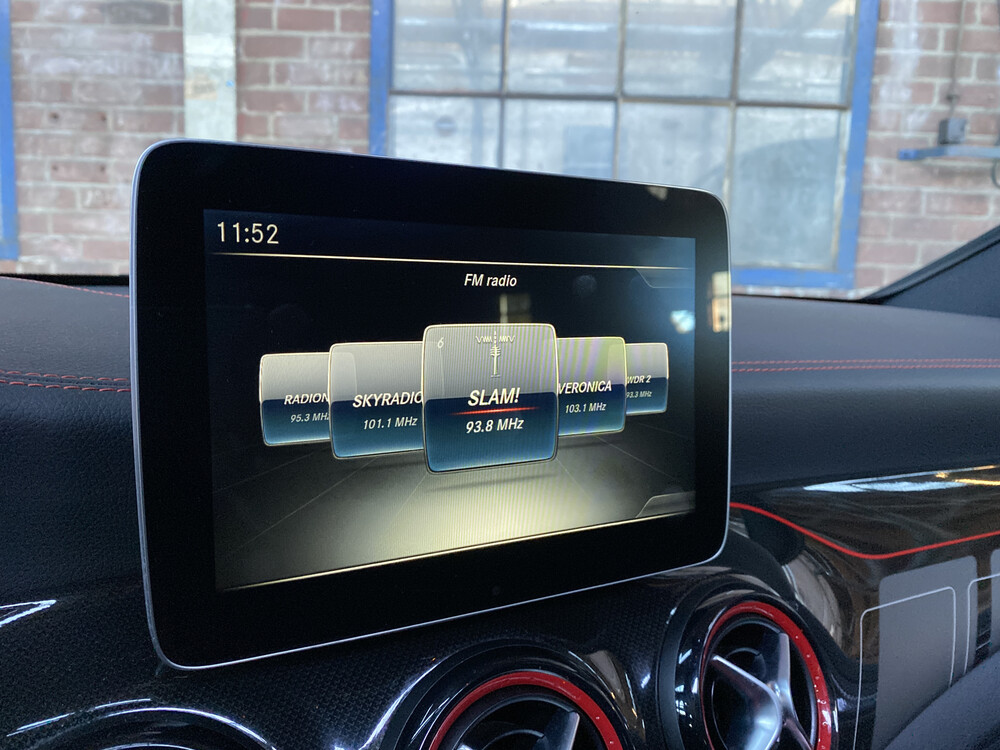 Mercedes-Benz CLA45 AMG 4Matic CLA-klasse 381pk 2017, J-498-PP