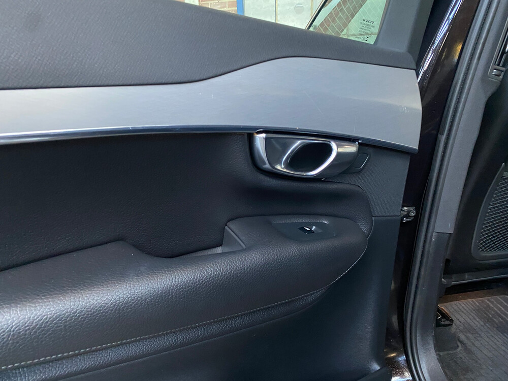 Volvo XC90 2.0 T8 Twin Engine AWD Momentum 320pk 2016 -Org. NL-, JK-06-N