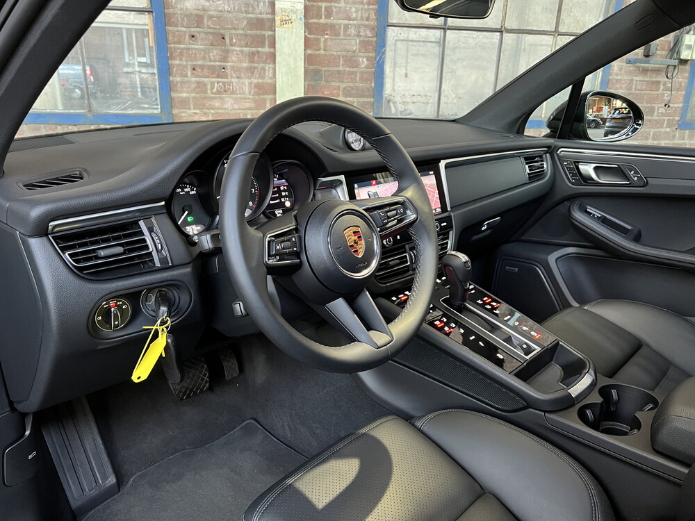 Porsche Macan 2.0 FACELIFT 265pk 2022 -Fabrieksgarantie-