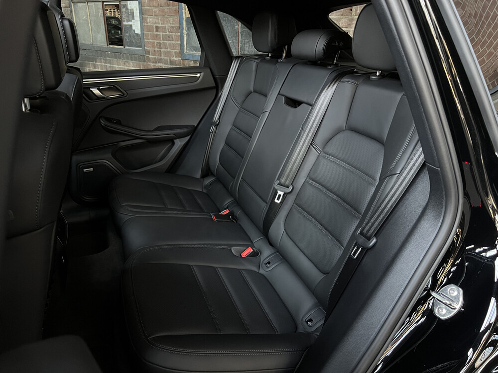 Porsche Macan 2.0 FACELIFT 265pk 2022 -Fabrieksgarantie-
