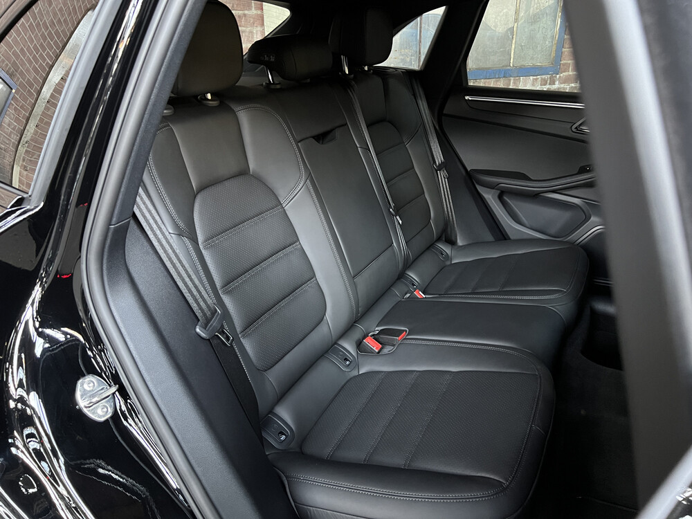 Porsche Macan 2.0 FACELIFT 265pk 2022 -Fabrieksgarantie-