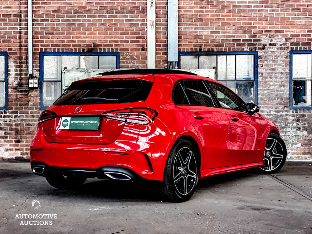 Mercedes-Benz A180 Business Solution AMG Night Upgrade 136pk 2019, XS-253-H