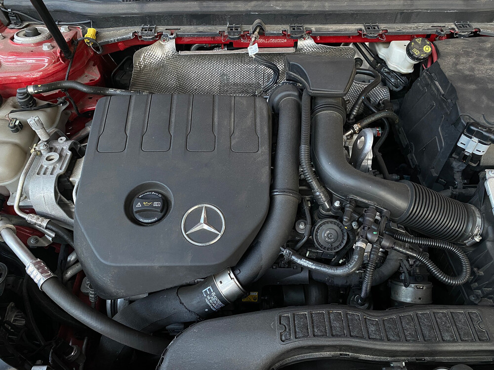 Mercedes-Benz A180 Business Solution AMG Night Upgrade 136pk 2019, XS-253-H