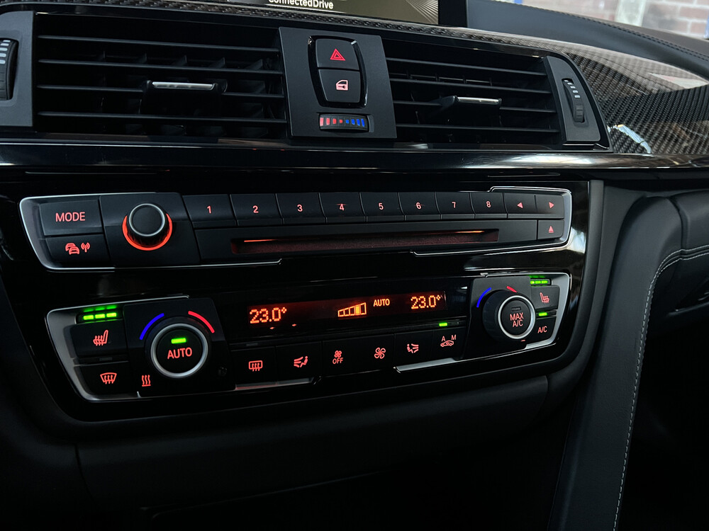 BMW M4 Coupé M-Performance Carbon 3.0 431pk 2014 -Orig. NL-, 6-ZFK-07