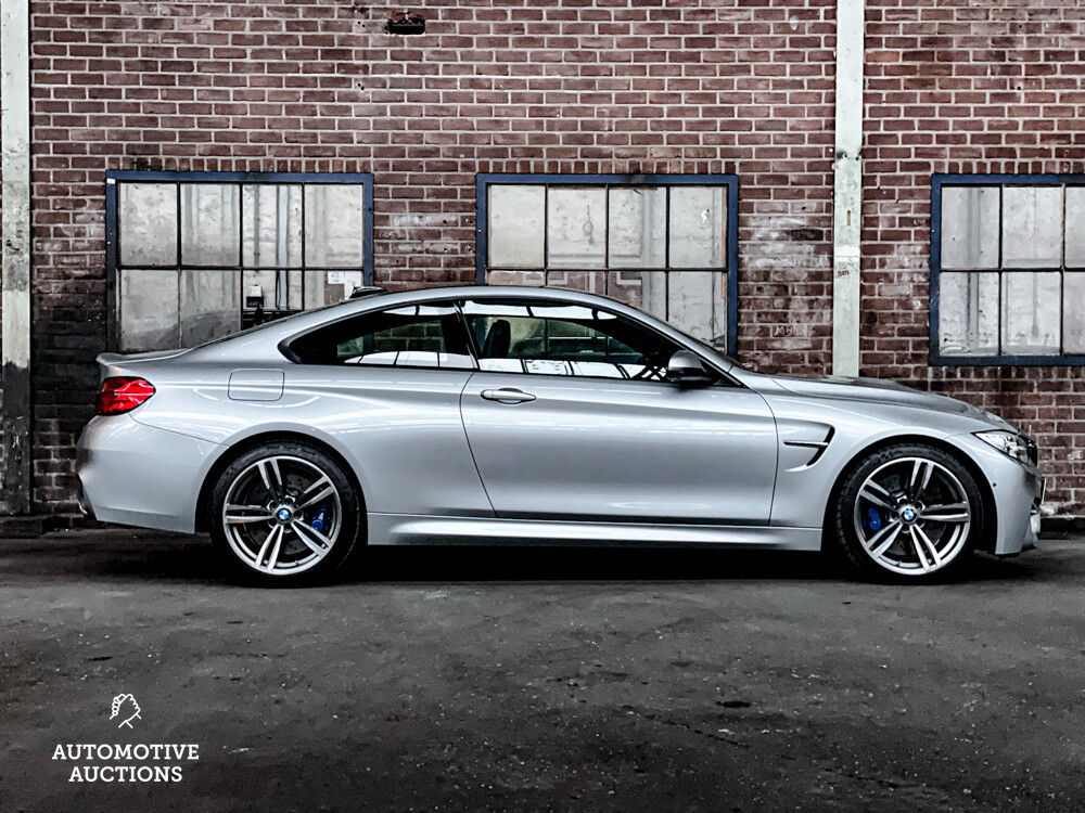 BMW M4 Coupé M-Performance Carbon 3.0 431pk 2014 -Orig. NL-, 6-ZFK-07