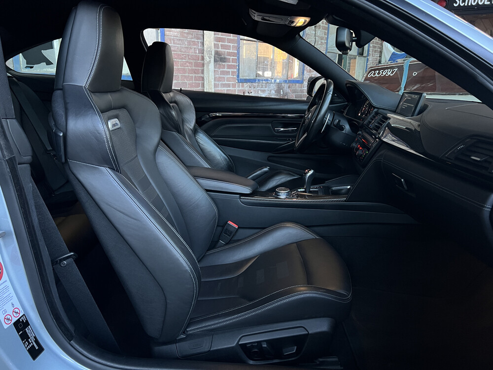 BMW M4 Coupé M-Performance Carbon 3.0 431pk 2014 -Orig. NL-, 6-ZFK-07