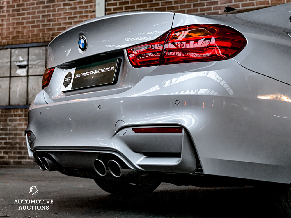 BMW M4 Coupé M-Performance Carbon 3.0 431pk 2014 -Orig. NL-, 6-ZFK-07