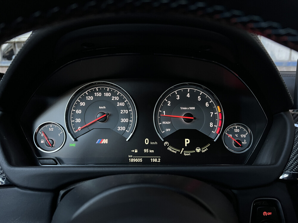 BMW M4 Coupé M-Performance Carbon 3.0 431pk 2014 -Orig. NL-, 6-ZFK-07