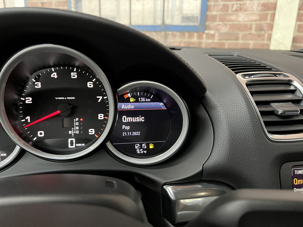 Porsche Cayman 2.7 PDK 275pk 2014, N-807-BK