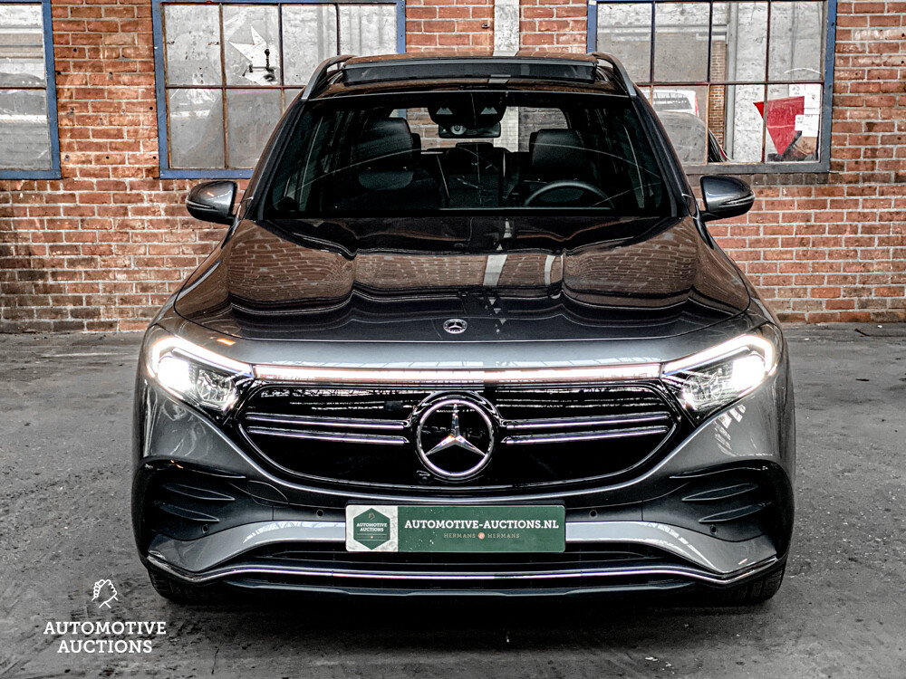 Mercedes-Benz EQB300 4Matic AMG-line 2022 -Garantie-