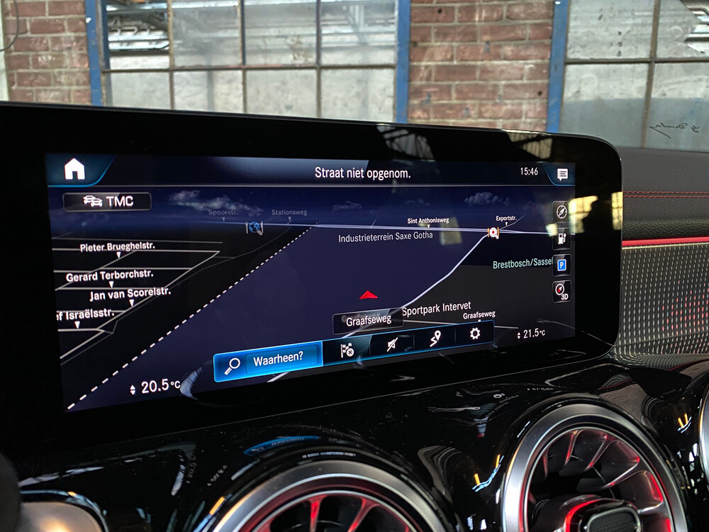 Mercedes-Benz EQB300 4Matic AMG-line 2022 -Garantie-