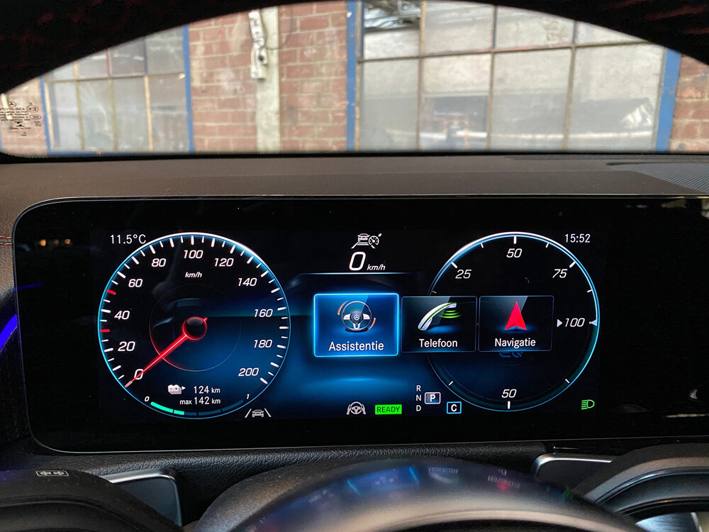 Mercedes-Benz EQB300 4Matic AMG-line 2022 -Garantie-