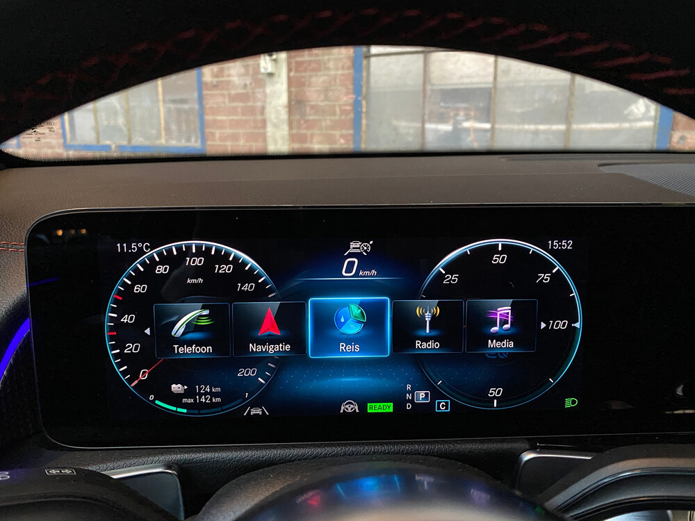 Mercedes-Benz EQB300 4Matic AMG-line 2022 -Garantie-