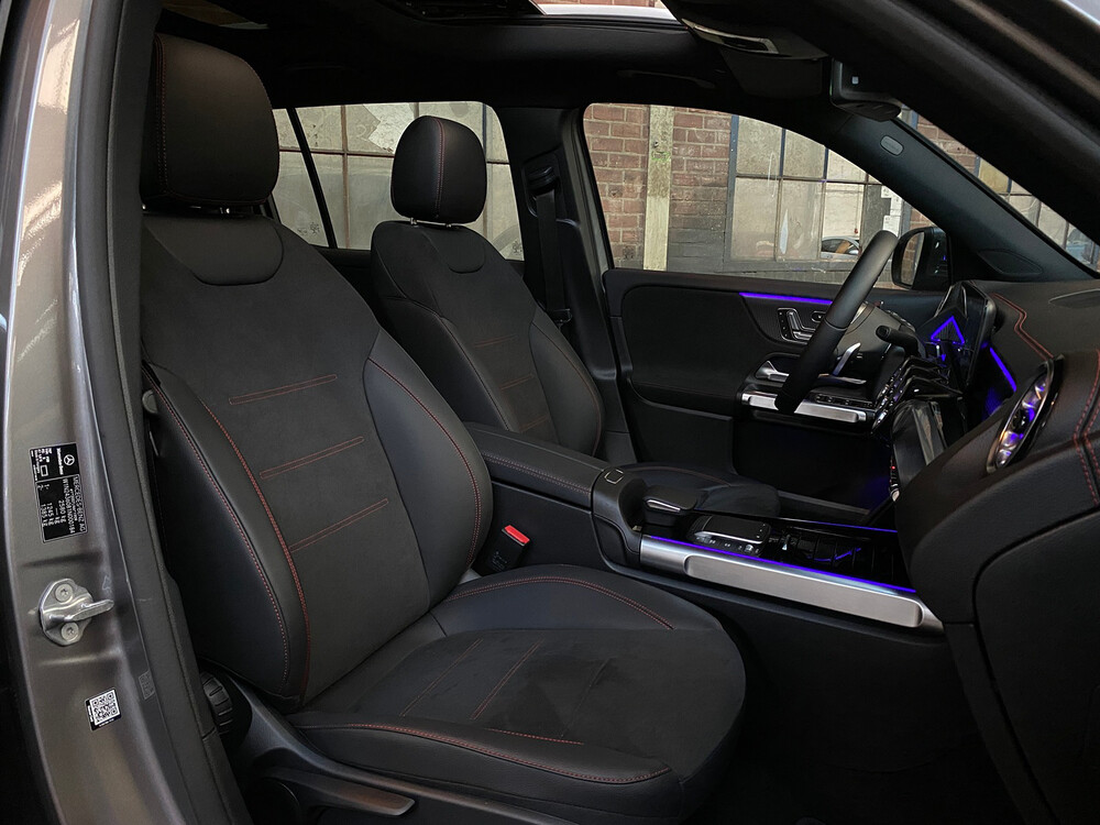 Mercedes-Benz EQB300 4Matic AMG-line 2022 -Garantie-