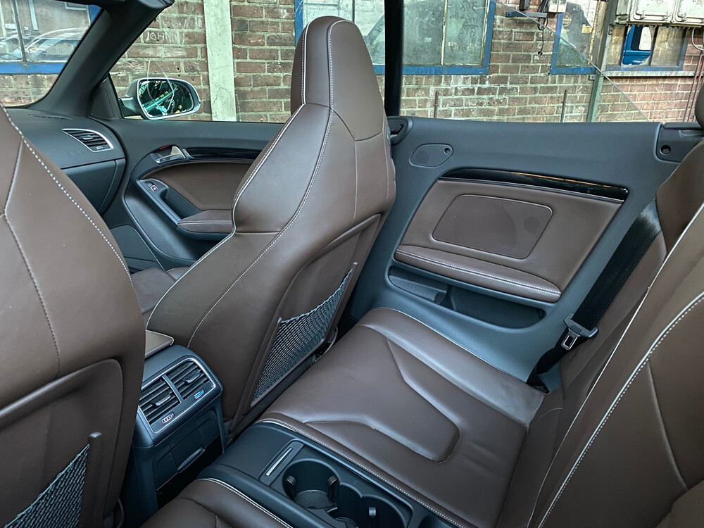 Audi RS5 4.2 V8 FSI Quattro FACELIFT Cabriolet 450pk 2013, 2-TVB-31