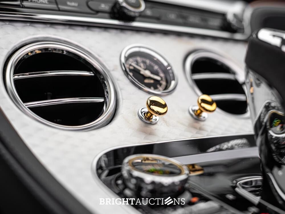 Bentley Continental GTC 6.0 W12 First-Edition 635pk -Mulliner 1 of 100- 2020 (Origineel-NL), H-287-NF