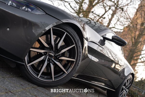 Aston Martin Vantage 4.0 V8 510pk 2021, X-777-DL