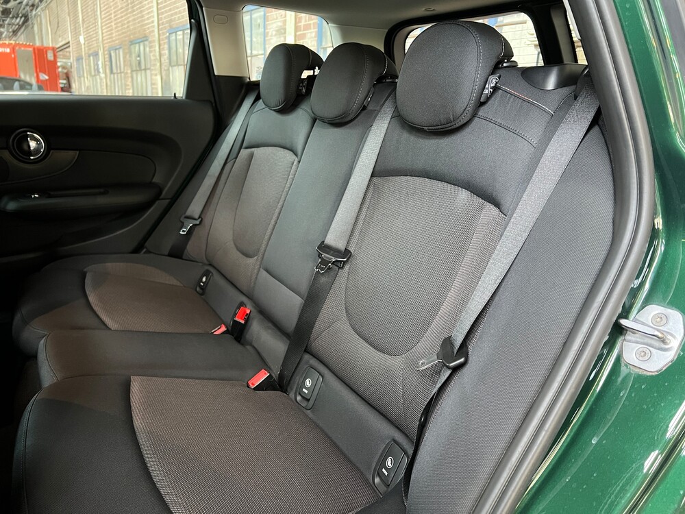 Mini Clubman 1.5D 116pk Britisch Racing Green Mini Cooper 2016