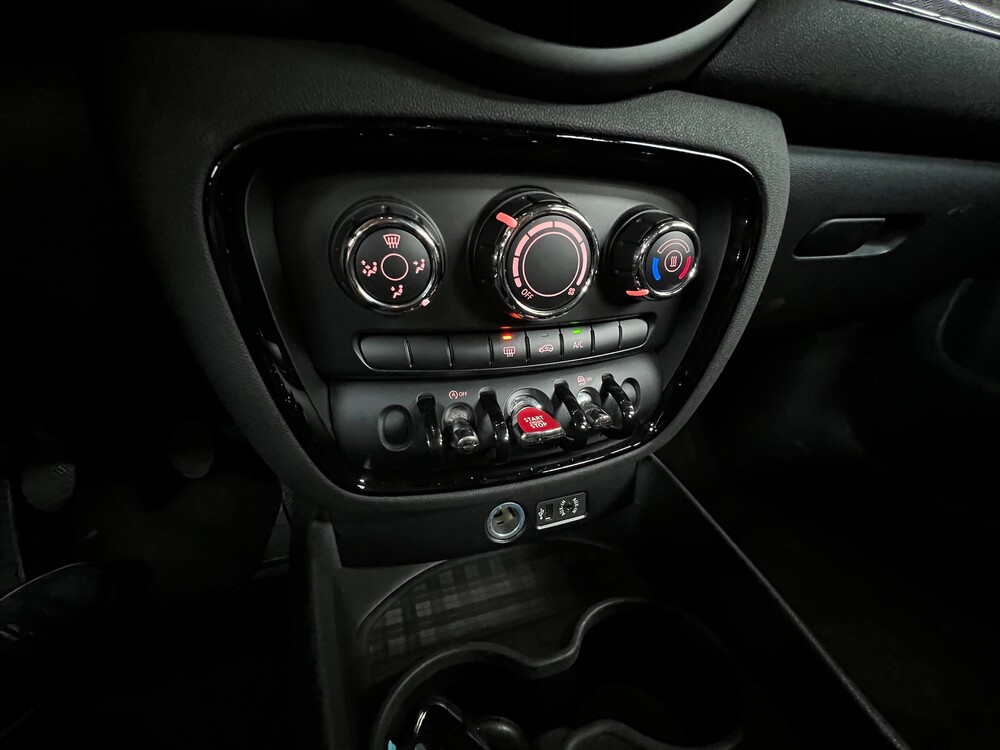 Mini Clubman 1.5D 116pk Britisch Racing Green Mini Cooper 2016