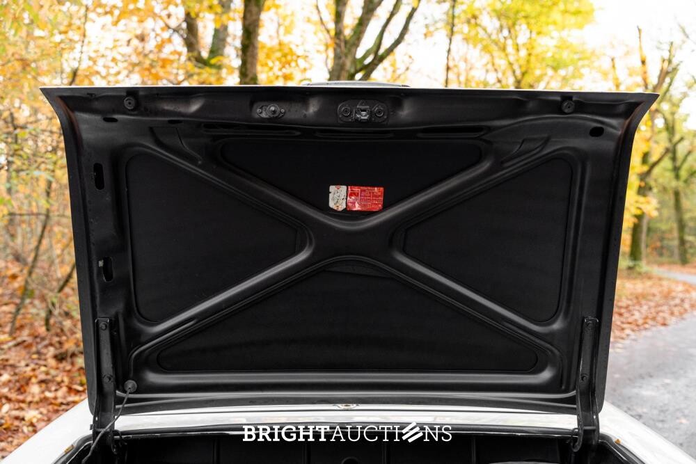 Mercedes-Benz 280 SL Pagode – Handgeschakeld – EU-uitvoering – 2.8 liter zes-in-lijn. 