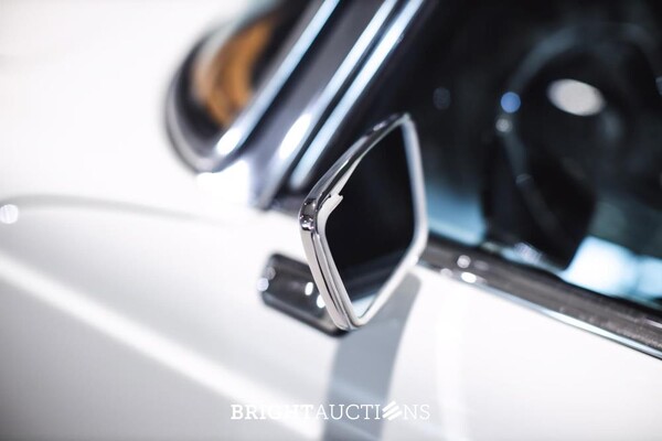 Mercedes-Benz 280 SL Pagode – Handgeschakeld – EU-uitvoering – 2.8 liter zes-in-lijn. 