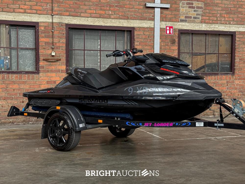 Sea-Doo RXP-X 300 Waterscooter 2019 Jetloader