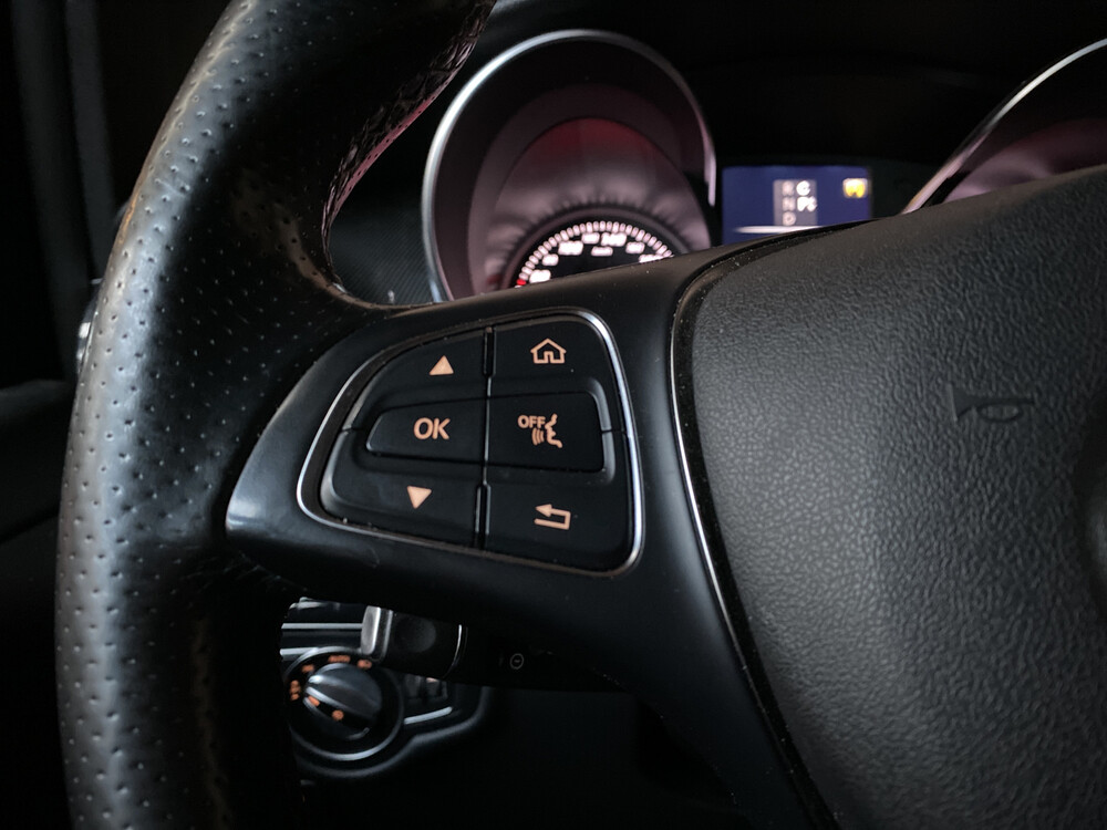 Mercedes-Benz V250 BlueTEC Long DC V-Klasse 190PS 2015, V-678-GH