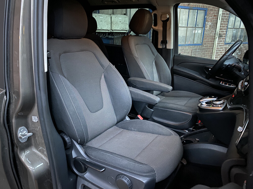 Mercedes-Benz V250 BlueTEC Long DC V-Klasse 190PS 2015, V-678-GH