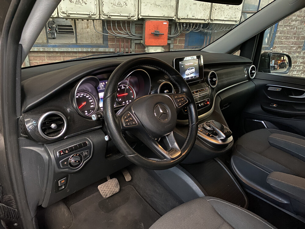 Mercedes-Benz V250 BlueTEC Long DC V-Klasse 190PS 2015, V-678-GH
