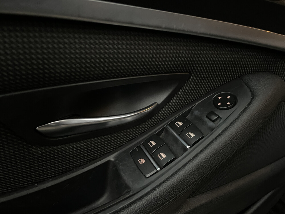 BMW 520i Executive 2.0 184PS 2012 5er, 39-TDK-7